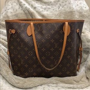 Louis Vuitton Neverfull MM!!!